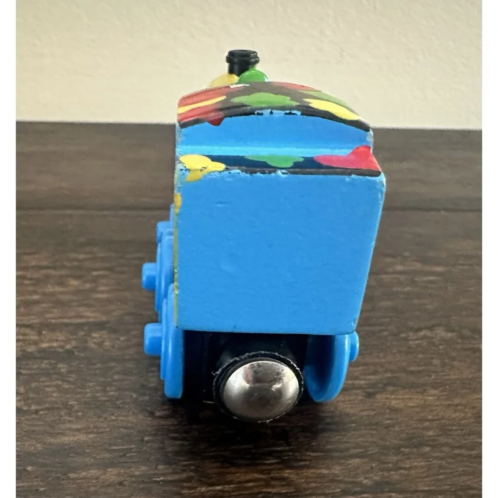 PAINT SPLATTERED Thomas and Friends Wooden‎ Railway Train